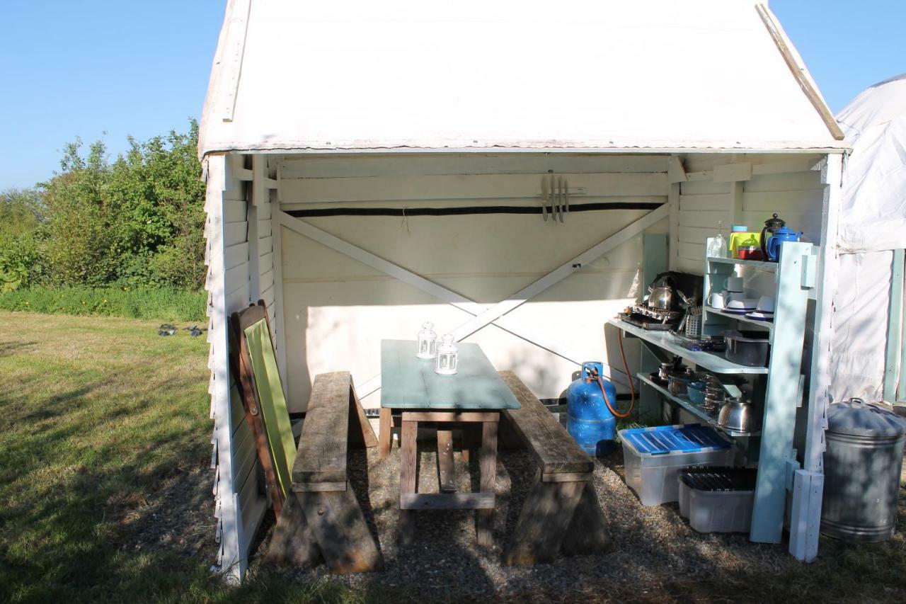 Mill Haven Place Glamping-Yurt 1 Talbenny Eksteriør billede